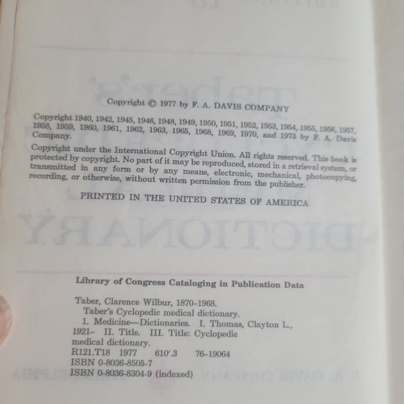 #13 Taber's Cyclopedic Medical Dictionary - Picture 5 of 8